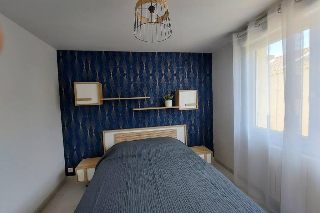 Holiday home En Bord De Meuse Montherme